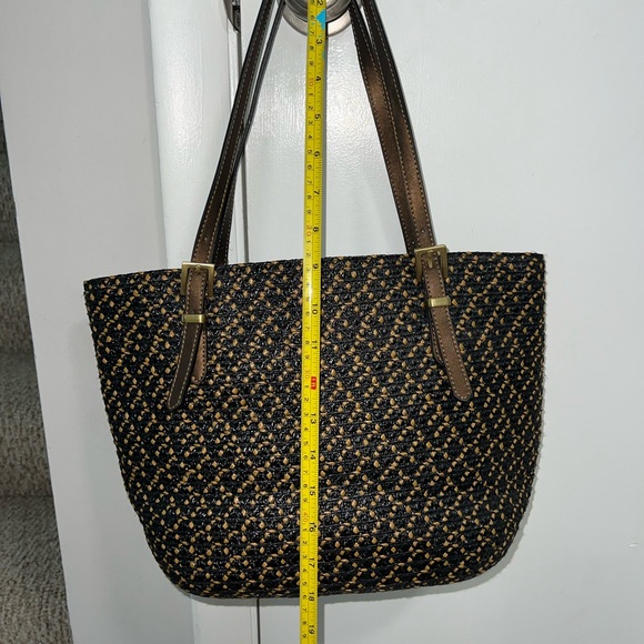 ERIC JAVITS straw raffia black and tan leather trim tote. Beach/ summer tote. - Picture 13 of 14